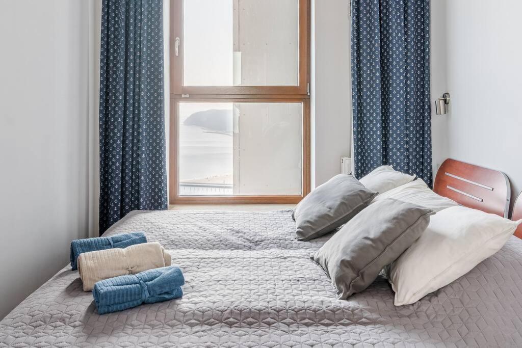 Golden Apartments An Hryniewickiego 6A Gdynia Ngoại thất bức ảnh