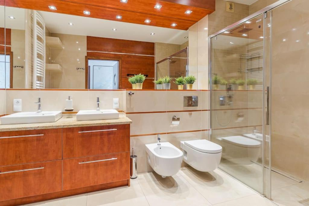 Golden Apartments An Hryniewickiego 6A Gdynia Ngoại thất bức ảnh