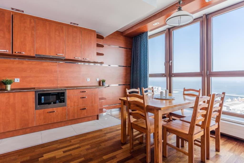 Golden Apartments An Hryniewickiego 6A Gdynia Ngoại thất bức ảnh